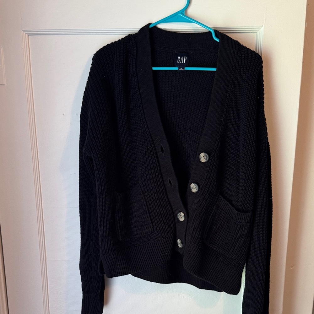 GAP Women's Black Cardigan Sweater